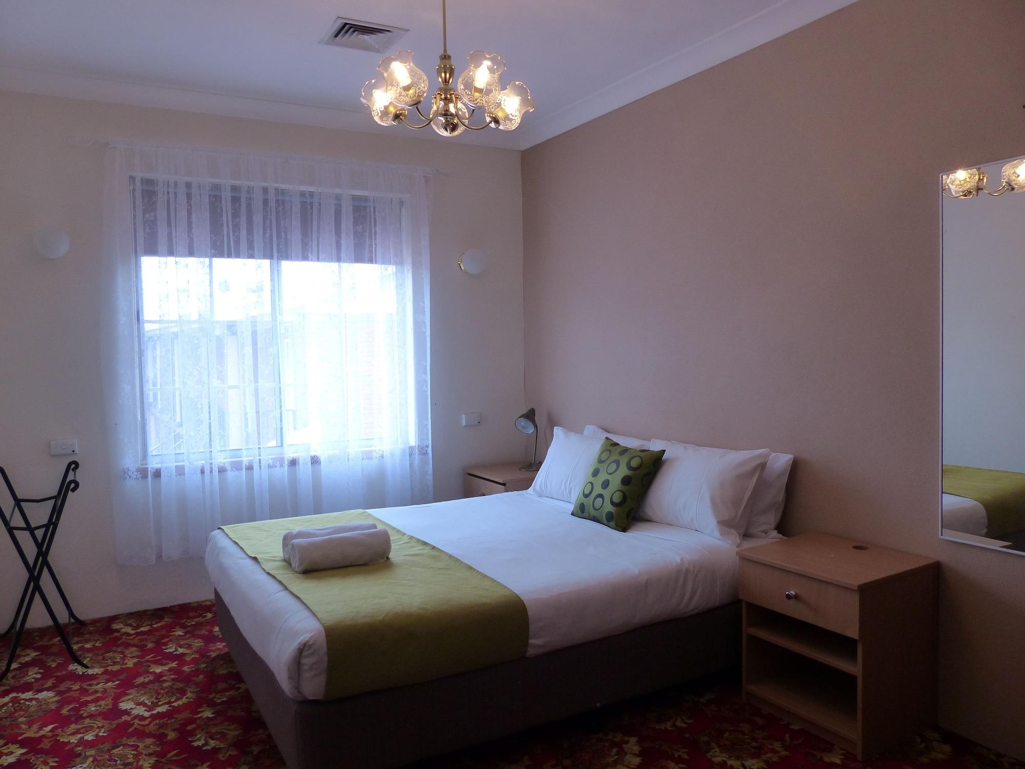 Meramie Motor Inn Albury Bagian luar foto