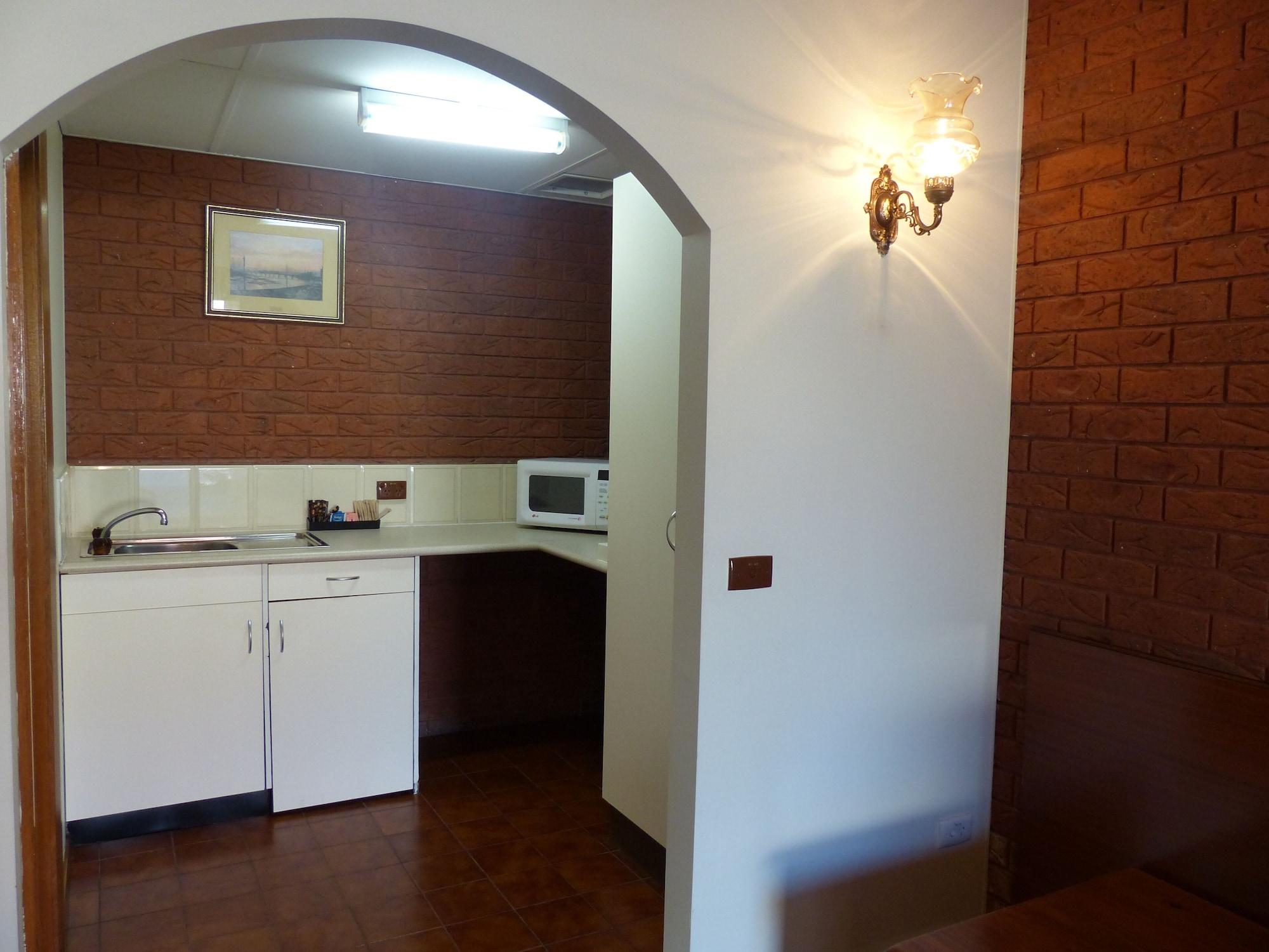 Meramie Motor Inn Albury Bagian luar foto