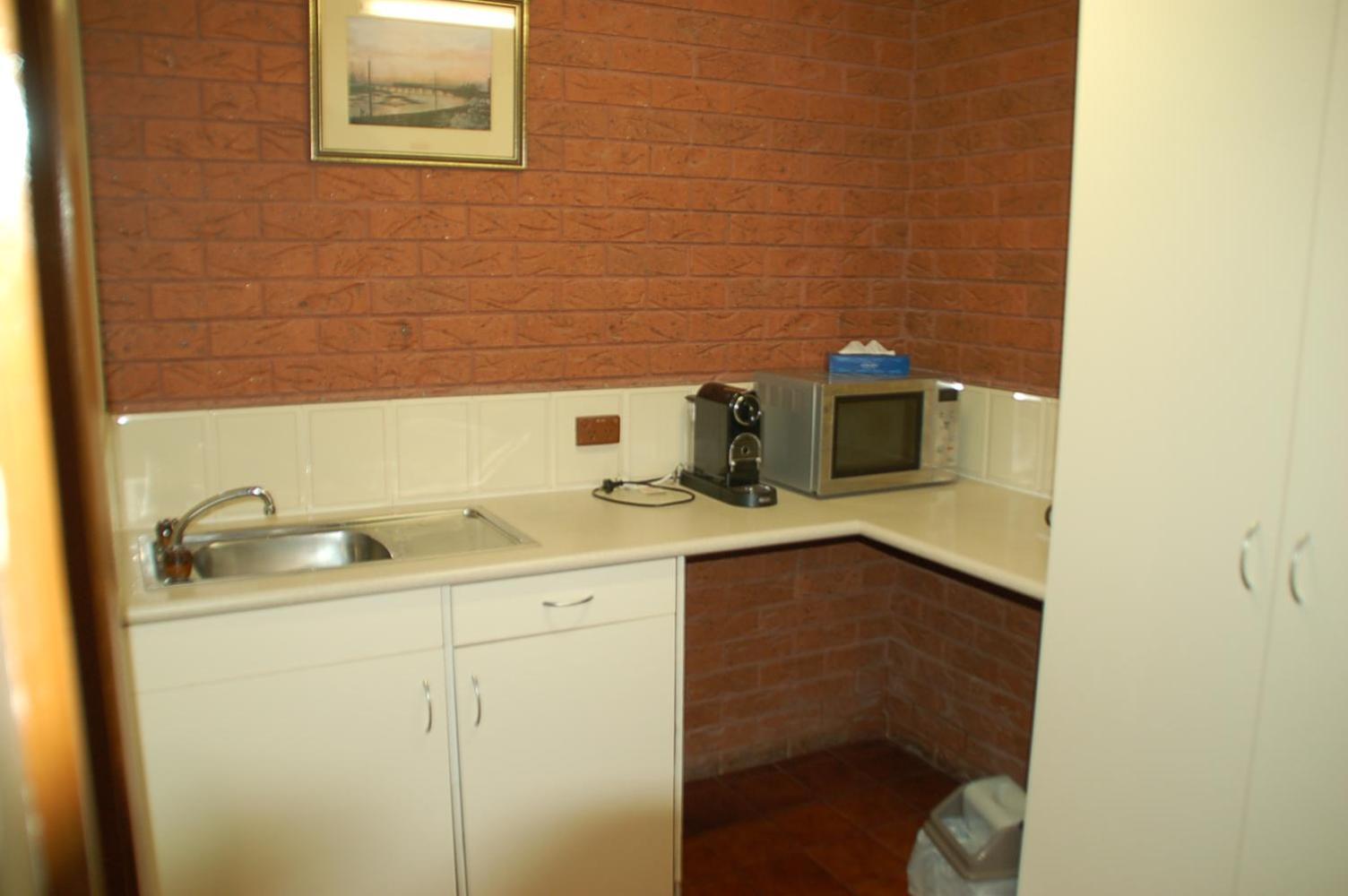 Meramie Motor Inn Albury Bagian luar foto