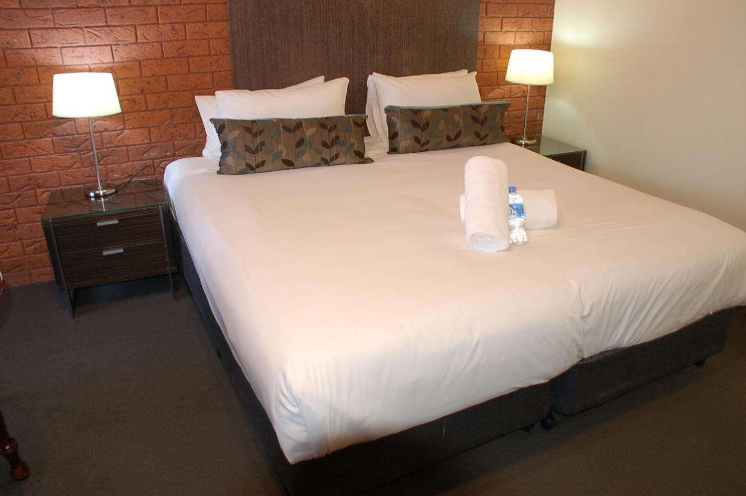 Meramie Motor Inn Albury Bagian luar foto